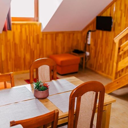 Niki Apartman Jula Exterior foto