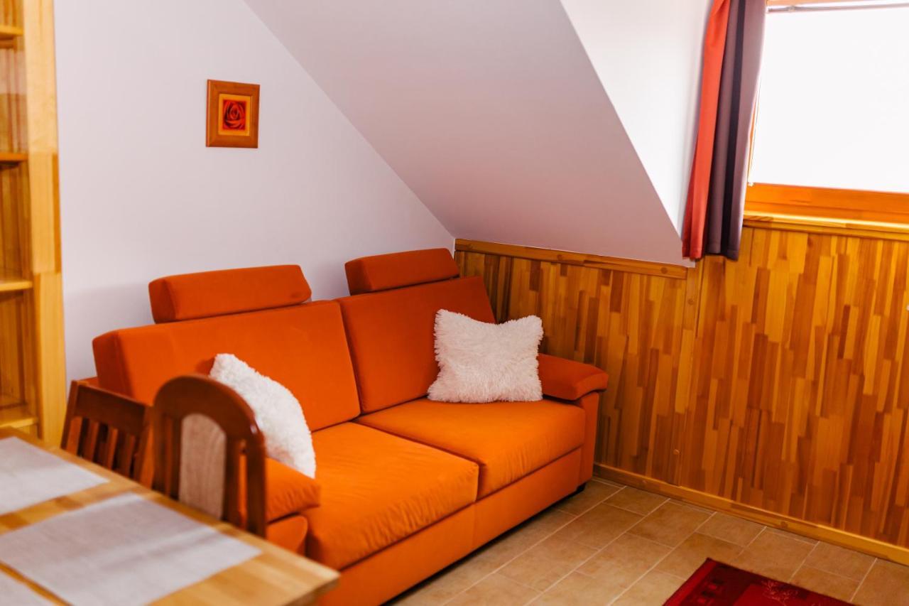 Niki Apartman Jula Exterior foto