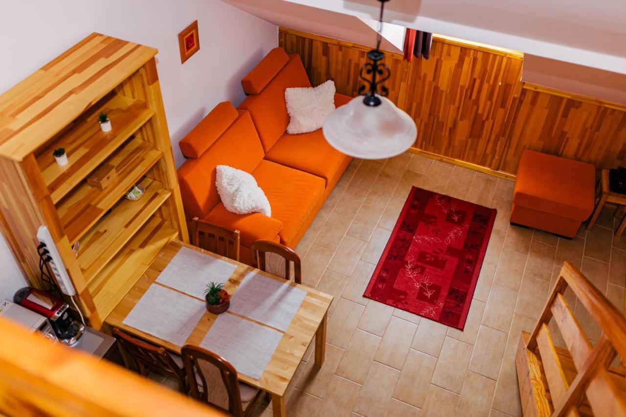 Niki Apartman Jula Exterior foto